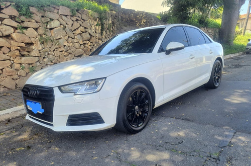 Audi A4 2.0 Tfsi Attraction S-tronic 4p