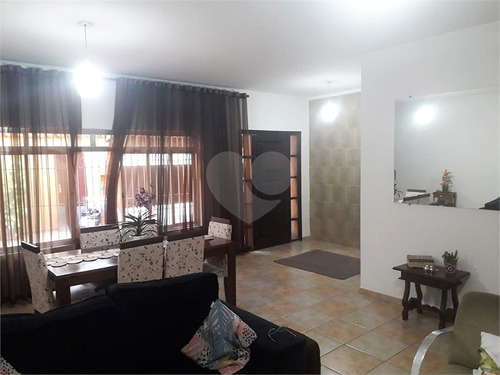 Imagem 8 de 15 de Casa Térrea À Venda No Jardim Maria Rosa - Reo630699