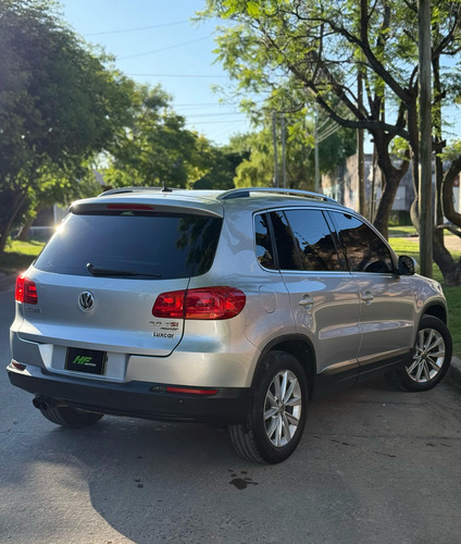 Volkswagen Tiguan 2.0 Sport & Style Tsi 200cv