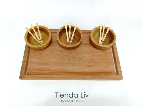 Imagen 4 de 7 de Copetinero Con Cazuelas De Madera Y Pinches