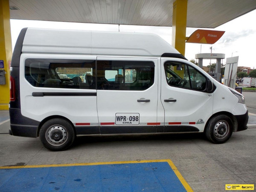 Microbus Renault Trafic