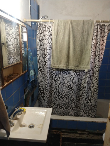 Imagen 7 de 11 de Casa En Venta En Castelar!!!