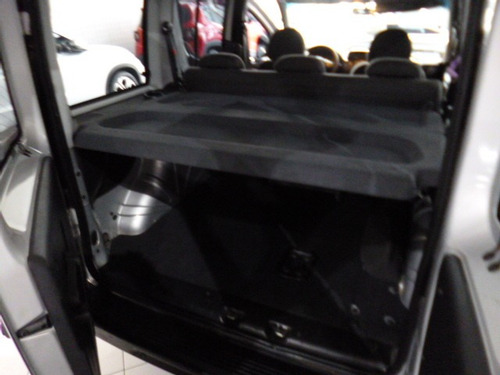 Doblo 1.8 Essence Flex 2014 Prata