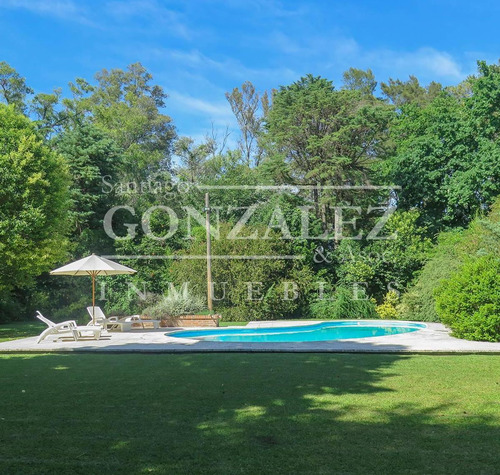 Chalet En Venta, Parque Leloir