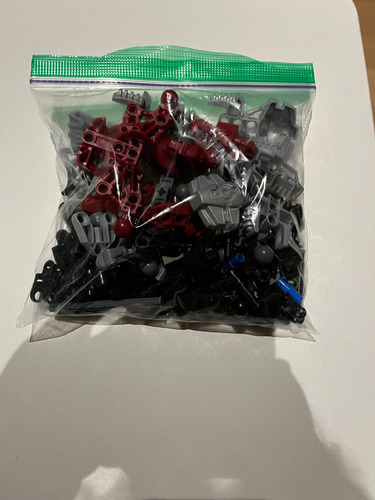 Lego Bionicle Piezas Sueltas Titanes 1 Brutaka, Axonn, Vezon & Fenrakk