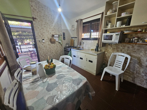 San Luis, Excelente Casa A 2 Cuadras De La Playa