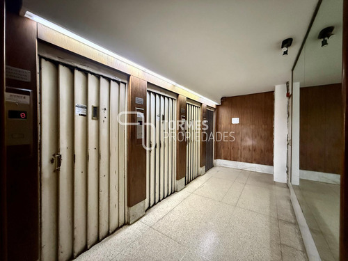Venta Departamento 1 Ambiente Con Patio A Metros Del Mar, Plaza Colón, Mar Del Plata