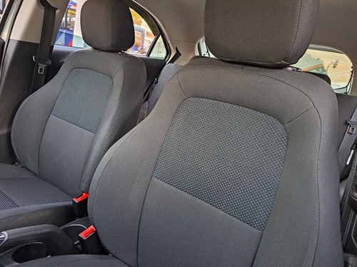 Chevrolet Onix ONIX HATCH JOY 1.0 8V FLEX 5P MEC.