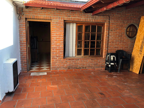 Barca Cabo De Hornos 6700, Caba/ Casa 4 Ambientes 165 M2/ Patio/ Parrilla/ 2 Baños/ U$s 80.000