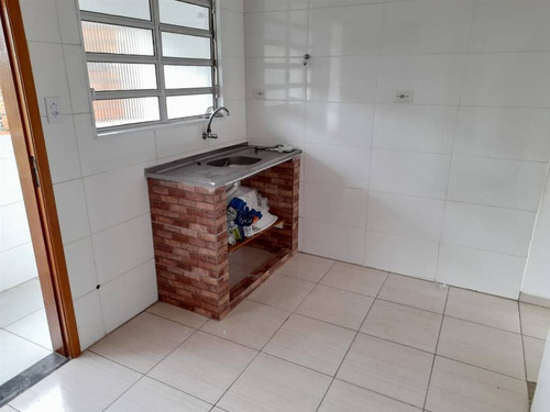 Imagem 14 de 17 de Sobreposta Alta Com 2 Dormitórios , Sala, Banheiro, Cozinha, Área De Serviço. Excelente Acabamento. - Hm3375