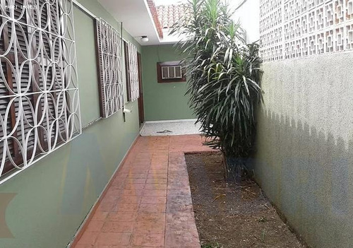 Imagem 5 de 15 de Comercial Para Venda Em Curitiba, Santa Quitéria, 3 Dormitórios, 3 Banheiros, 3 Vagas - 806_2-1149002