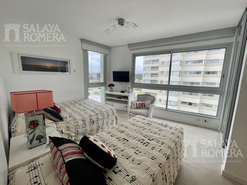 Apartamento 3 Dormitorios Primera Linea Playa Brava Punta Del Este