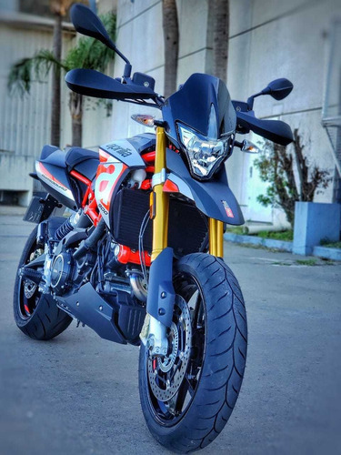 Imagen 1 de 10 de Aprilia Dorsoduro 900