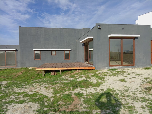 Casa Nueva En Condominio De Mantagua - Concón