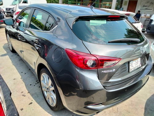 Imagen 4 de 14 de Mazda 3 2018 2.5 S Hatchback Mt