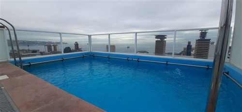 Departamento En Venta De 2 Dorm. En Valparaíso
