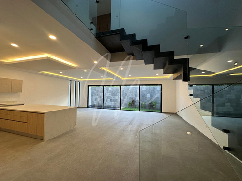 Casa En Venta En Cancun, Via Cumbres Residencial