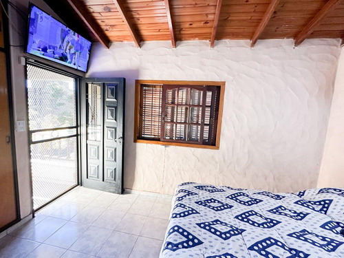 Venta Casa 5 Ambientes + 2 Locales Hurlingham