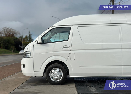 Foton View Cargo Van