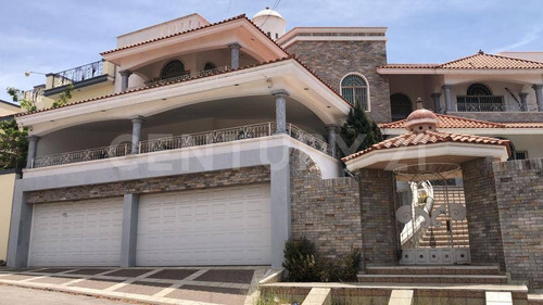 Imagen 2 de 15 de Casa En Renta Residencial Montebello Culiacan