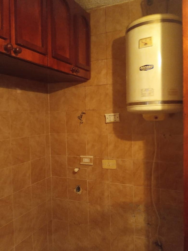 Alquier De Apartamento En Ciudad Casarapa 04241255764