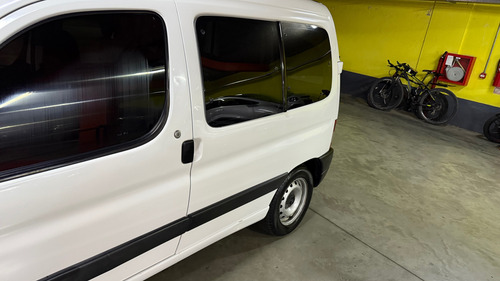 Citroën Berlingo Furgon 1.4 Pack Seguridad 75cv Am53