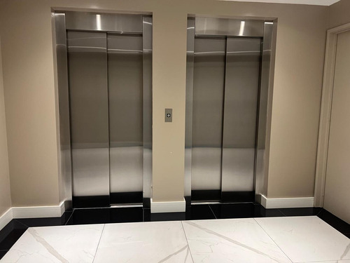 Venta 2 Ambientes Con Vista Panoramica Y Cochera - Edificio Noveccento - Plaza Colon Mar Del Plata