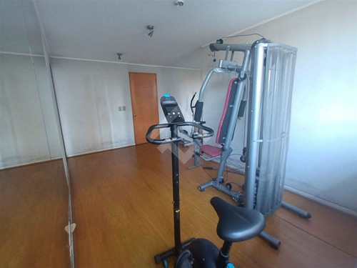 Departamento En Venta De 1 Dorm. En Maipú