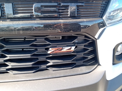 Imagen 14 de 24 de Chevrolet S-10 Cd 4x4 Z71 At 2.8 200cv 0km Financio T. Usado