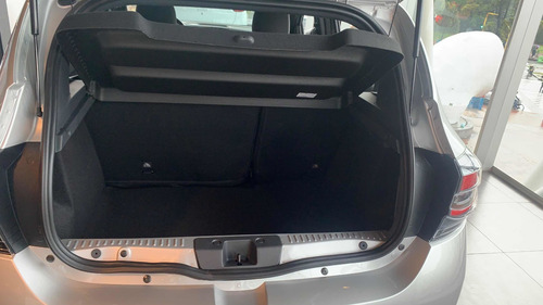 Imagen 12 de 22 de Renault Sandero Zen Ds