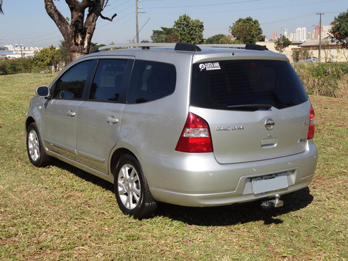 Nissan Grand Livina 2013 Sl 1.8 Flex 7 Lugares Automática