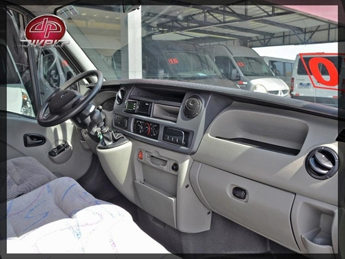 Van Passageiro Renault Master 2.5 L2h2 16 Lugares