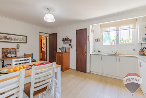 Departamento 2 Dormitorios En Venta En La Plata