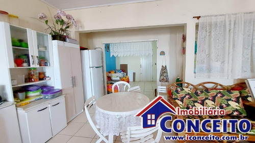 Imagem 11 de 30 de C267 - Excelente Residência A 50 Metros Do Mar Localizada Em Mariluz