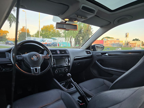 Volkswagen Vento 2.5 Luxury 170cv Tiptronic