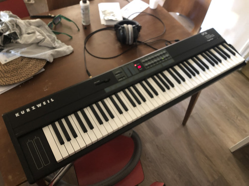 Kurzweil Sp76 Stage Piano 1 Ano Garantia Sommecheado Vermelh (Usado)