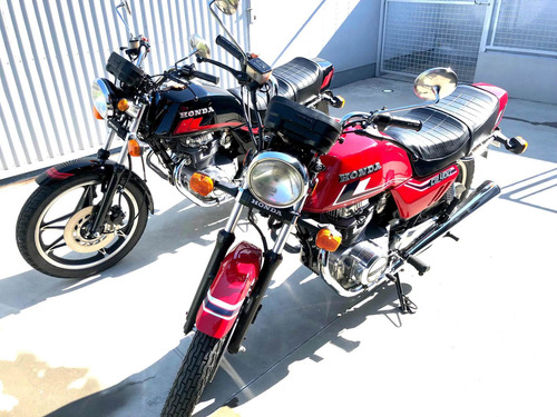 Imagem 3 de 11 de Honda Cb 400
