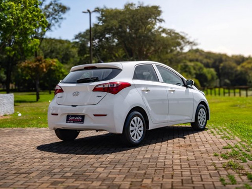 Hyundai HB20 HB20 1.0 COMFORT PLUS 12V FLEX 4P MANUAL