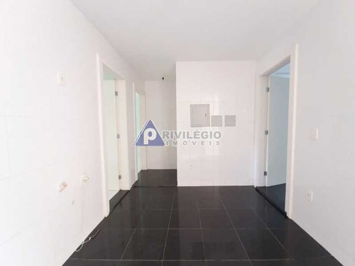 Casa À Venda, 4 Quartos, 4 Suítes, Recreio Dos Bandeirantes - Rio De Janeiro/rj - 857