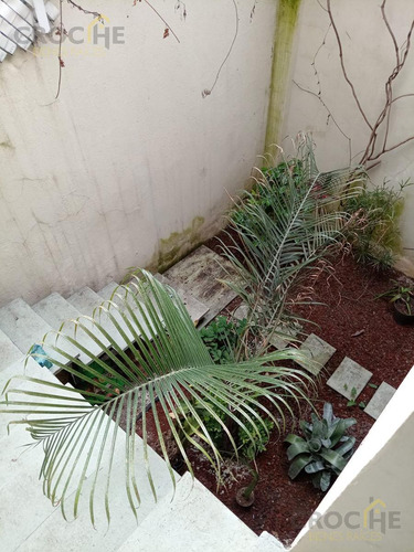 Casa En Venta De Dos Niveles En Fraccionamiento Lerdo De Tejeda