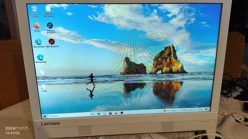 All In One Lenovo Ideacentre 310-20iap, 8gb Ram (Usado)