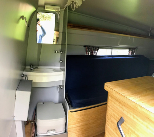 Imagen 9 de 15 de Motorhome Sobre Vw Saveiro