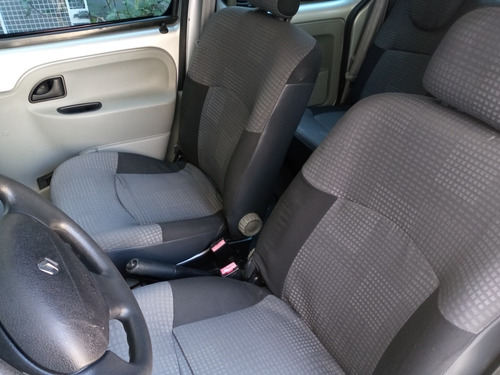 Renault Kangoo 2010 1.6 16v Sportway 7l Hi-flex 5p