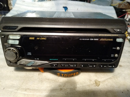 Imagen 1 de 4 de Stereo Alpine Old School