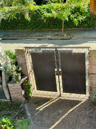 Casa En Venta En Esquina Sobre Calle Franco Equina Rolhand