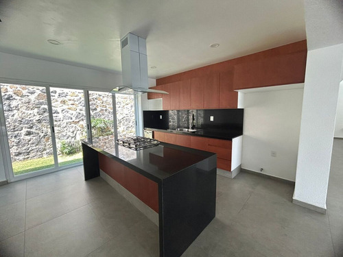 Casa En Venta En Lomas De Cocoyoc