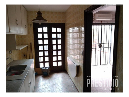 Oficina En Venta Ubicado En Centro