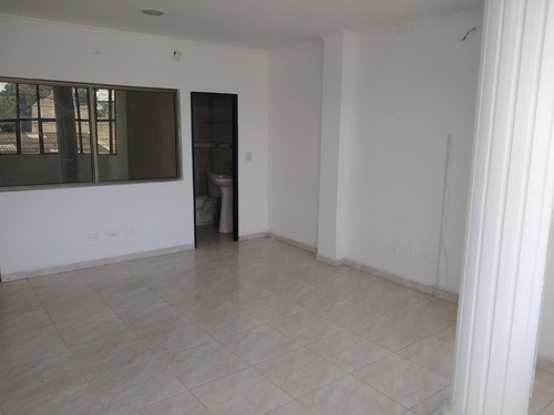 Imagen 9 de 15 de Edificio En El Centro Para La Venta O Arriendo Cerca A Clinicas