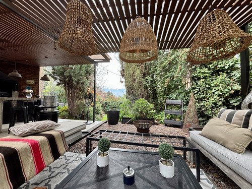 Espectacular Casa De 5d Golf De Manquehue Y Colegio Everest