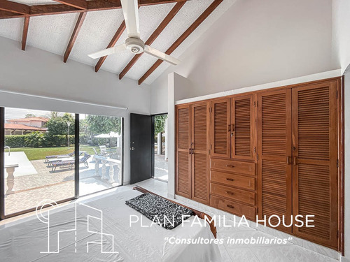 Imagen 14 de 30 de Casa De Recreo En Venta En Ricaurte - Cundinamarca